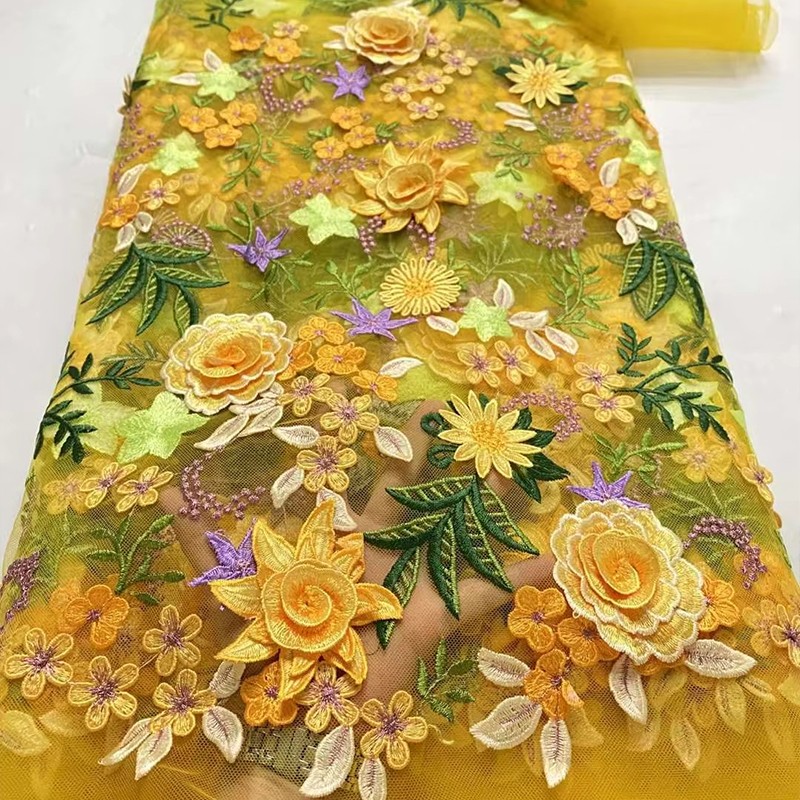 Sewing Textiles - Tela de tul bordada con flores